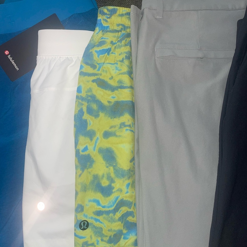 Lululemon Blue/Yellow Swim Shorts - Picture 2 of 2